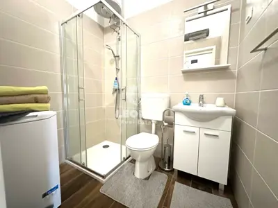Apartment near Novigrad, just 250 meters from the sea and a well-maintained beach - 11