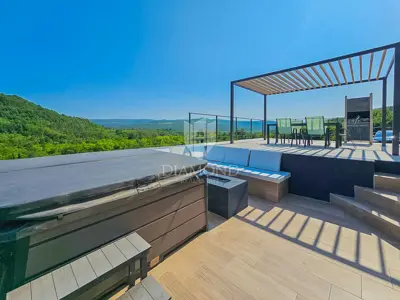 Exklusiv! Oprtalj, Steinhaus mit atemberaubendem Ausblick!