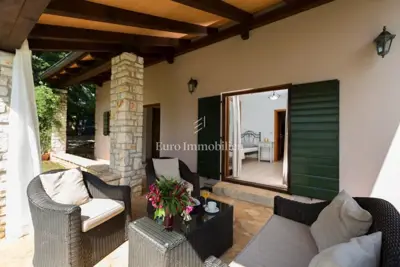 Kamena vila 1430 m², Poreč - bazen i okućnica - 19