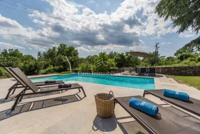 Kamena vila 1430 m², Poreč - bazen i okućnica - 6