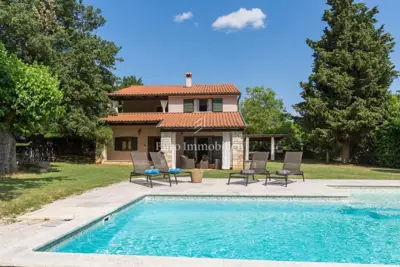 Kamena vila 1430 m², Poreč - bazen i okućnica - 4