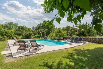 Kamena vila 1430 m², Poreč - bazen i okućnica - 9