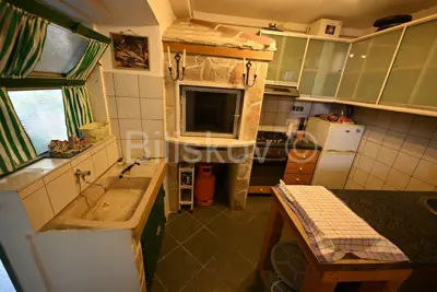 Kuća 122 m², Kaštel Lukšić centar - kamena kuća - 7