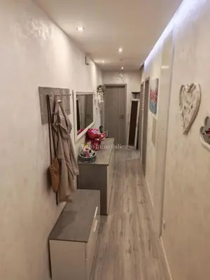 Stan 5. kat, Šijana, lift i terasa 6 m² - 11