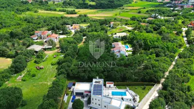 Building plot 1,234 m², Labin - quiet location - 2
