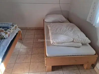 Ždrelac - kuća s okućnicom na mirnoj lokaciji - 10