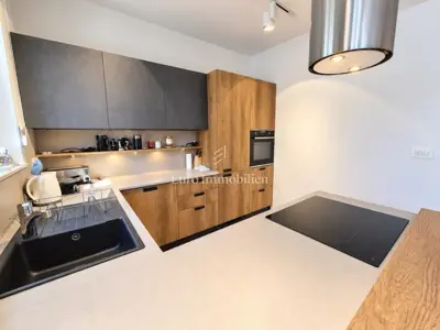 Villa 212 m², Malinska na Krku - pogled na more i bazen - 16