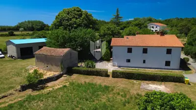 Haus in Labin, ruhige Lage und privater Gartenbereich - 9