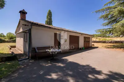 Haus in Labin, ruhige Lage und privater Gartenbereich - 4
