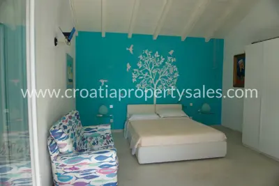 Kuća 130 m², Otok Brač - prvi red do mora - 5