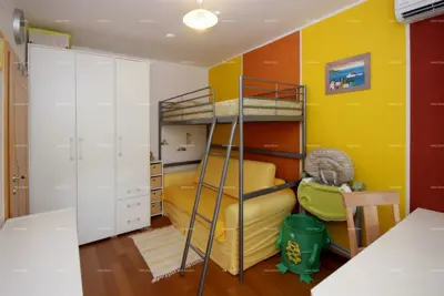 Stan u Puli, Centar, 2. kat, kompletno adaptiran - 12