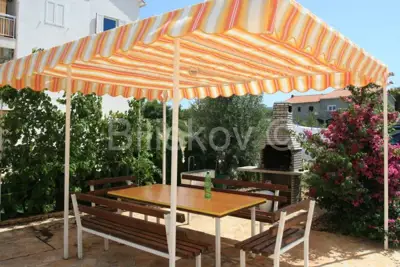 Apartmanska kuća 400 m², Mirca uz more i pogled na plažu - 5