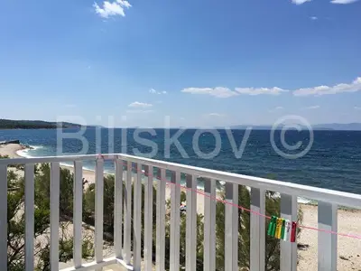 Apartmanska kuća 400 m², Mirca uz more i pogled na plažu - 2