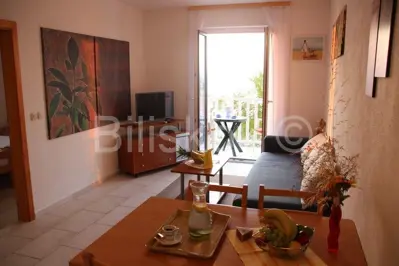 Apartmanska kuća 400 m², Mirca uz more i pogled na plažu - 13