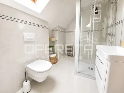 Haus zum Kauf in Podstrana, 435 m² - 5