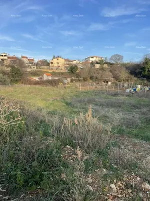 Građevinsko zemljište 1 283 m², Loborika, centar i urbanizirano - 2