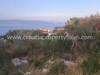 Građevinsko zemljište 331 m², Šolta - pogled na more