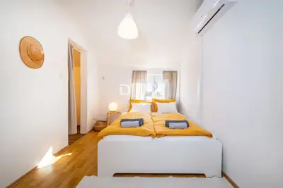 House for sale in Murvica, 230 m² - 15
