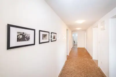 House for sale in Murvica, 230 m² - 14