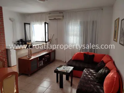 Haus, Brač, 220 m², 480 000 € - 11