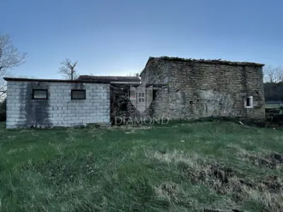 Imanje 190 m², Kostrčani - mirno selo i priroda - 10