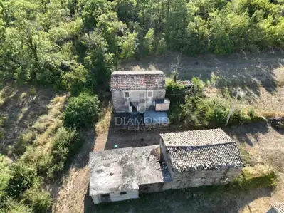Imanje 190 m², Kostrčani - mirno selo i priroda - 3