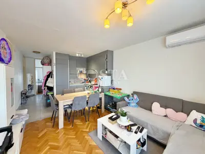 Apartment 57 m², Višnjik Zadar - furnished and renovated - 3