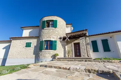 Villa 220 m², Hrboki - pool and grounds 1,900 m² - 9