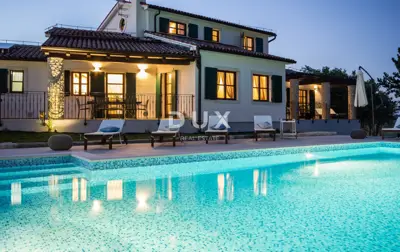 Villa 220 m², Hrboki - pool and grounds 1,900 m² - 16