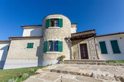 Villa 220 m², Hrboki - pool and grounds 1,900 m² - 4