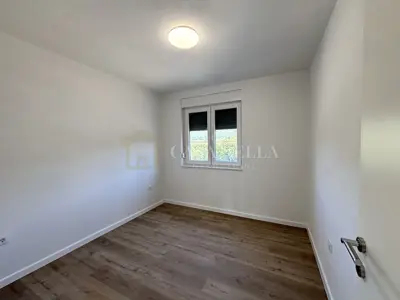 Stan 61,67 m², Novi Vinodolski - pogled na more i lođa - 5