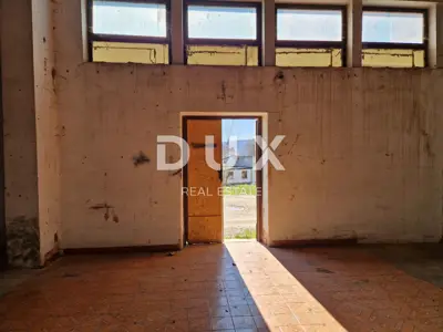 Poslovni prostor 280 m², Kršan - staro kino - 4