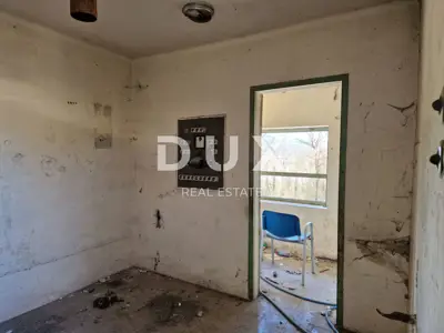 Poslovni prostor 280 m², Kršan - staro kino - 15