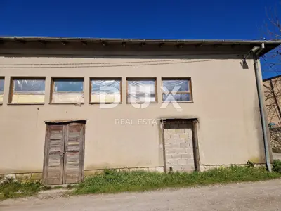 Poslovni prostor 280 m², Kršan - staro kino - 2