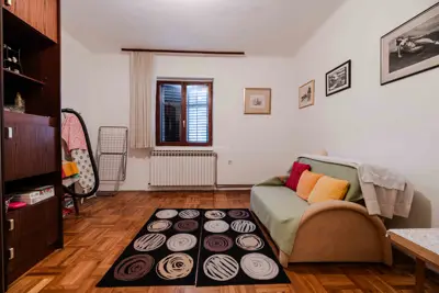 Zagreb, Trešnjevka, dvoetažna kuća 144 m² - 7