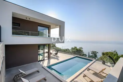 Villa 225 m², Medveja - Blick auf die Kvarner Bucht - 12
