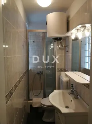 Villa 700 m², Ika am Meer - historisch und renoviert - 21