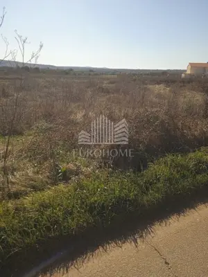 Građevinsko zemljište 768 m², Galovac - blizu Zadra i Sukošana - 3