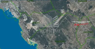 Građevinsko zemljište 768 m², Galovac - blizu Zadra i Sukošana