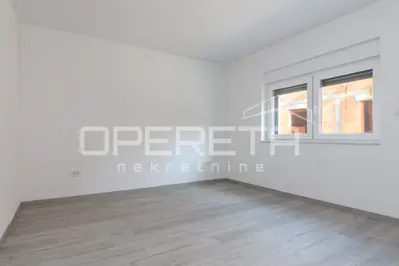 Stan 3 sobe, Srednjaci, novouređena zgrada - 2