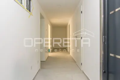 Stan 3 sobe, Srednjaci, novouređena zgrada - 6