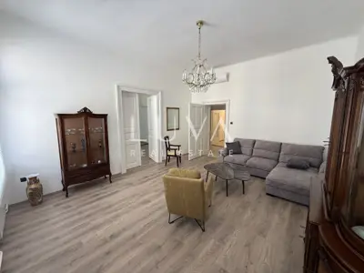 Zagreb, Centar, novorenovirani 3S stan za najam, 84 m² - 2