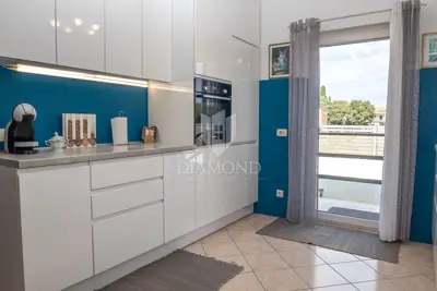Kuća 156 m², Rovinj - prizemnica s okućnicom - 9