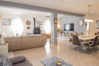 Kuća 156 m², Rovinj - prizemnica s okućnicom - 5