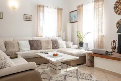 Kuća 156 m², Rovinj - prizemnica s okućnicom - 4