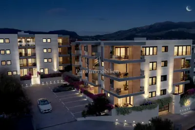 Modern apartment with garden in a quiet location - Split - 2