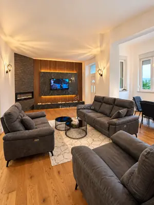 Wohnung 153 m², Opatija - Centar, renoviert 2024 - 2