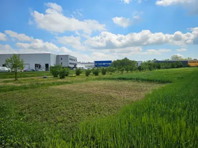 Baugrundstück 5 147 m², Bobovica - Gewerbezone Gradna