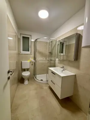 Stan u Povilama, 200 m od mora, 2 spavaće sobe - 10