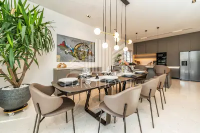 Vila 370 m², Privlaka - panoramski pogled na more - 10
